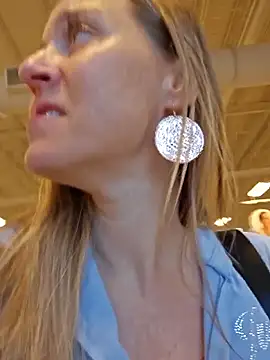 SkyelarSommer online show from 01/19/26, 04:11