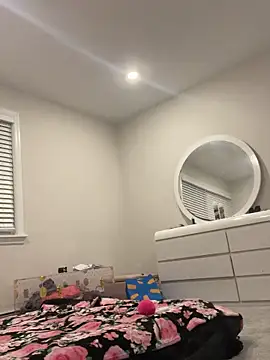 DominiqueX0 online show from 02/26/25, 11:41