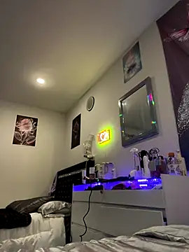 DominiqueX0 online show from 09/12/25, 03:06