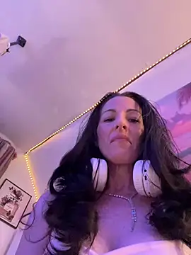 DominiqueX0 online show from 07/13/26, 04:34