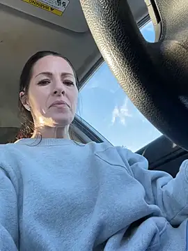 DominiqueX0 online show from 02/09/26, 08:51