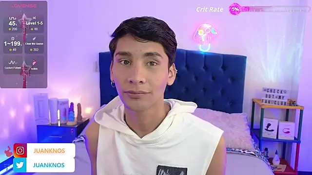 by pandora online show from 11/03/25, 06:44