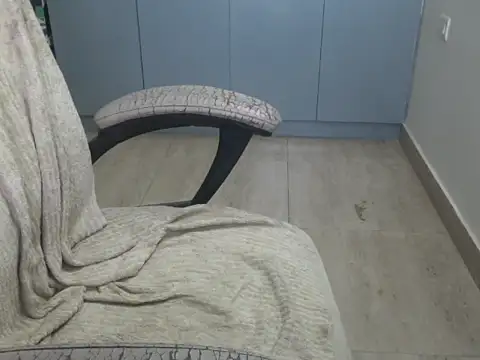 hunkcool149 online show from 04/28/26, 05:56