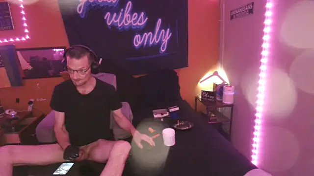 sTrokinG708 online show from 07/21/26, 04:47