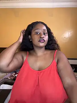 Snapshot of KnockoutBestie chatting on 09/22/25, 12:44 KnockoutBestie online show from 09/22/25, 12:44