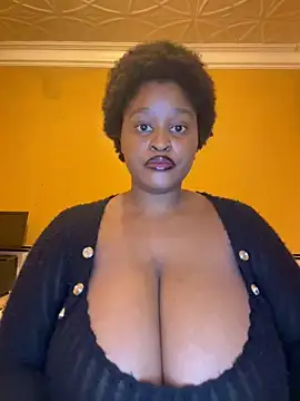 KnockoutBestie online show from 11/28/25, 08:31