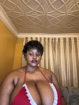 Snapshot of KnockoutBestie chatting on 05/04/26, 07:17 KnockoutBestie online show from 05/04/26, 07:17