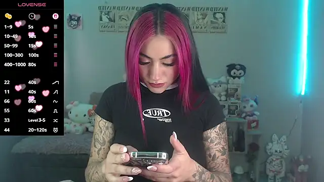 abbie stone online show from 04/17/26, 07:49