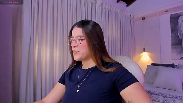 nathalie rivers online show from 04/13/26, 11:36