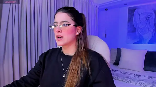 Snapshot of nathalie_rivers chatting on 02/19/26, 11:29 nathalie rivers online show from 02/19/26, 11:29