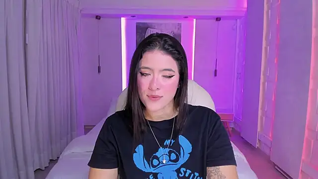 nathalie rivers online show from 11/01/25, 11:15