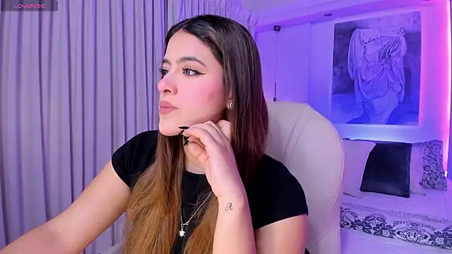 Snapshot of nathalie_rivers chatting on 02/16/26, 11:31 nathalie rivers online show from 02/16/26, 11:31