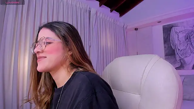 nathalie rivers online show from 04/07/26, 11:45