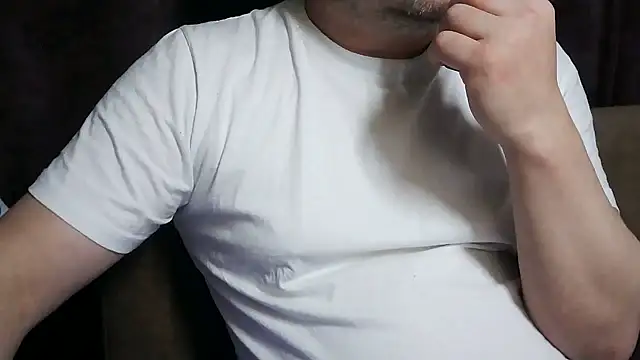 Snapshot of SladkiYA chatting on 02/19/26, 05:26 SladkiYA online show from 02/19/26, 05:26