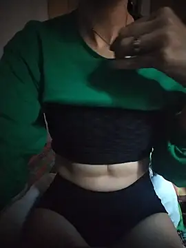 LissaThompsom online show from 11/26/25, 11:32