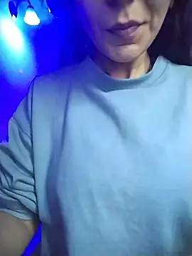 Snapshot of LissaThompsom chatting on 01/07/26, 12:10 LissaThompsom online show from 01/07/26, 12:10