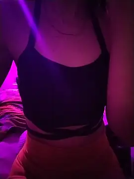 Snapshot of LissaThompsom chatting on 02/11/26, 10:26 LissaThompsom online show from 02/11/26, 10:26