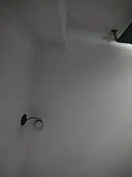 Snapshot of LissaThompsom chatting on 02/18/26, 01:07 LissaThompsom online show from 02/18/26, 01:07