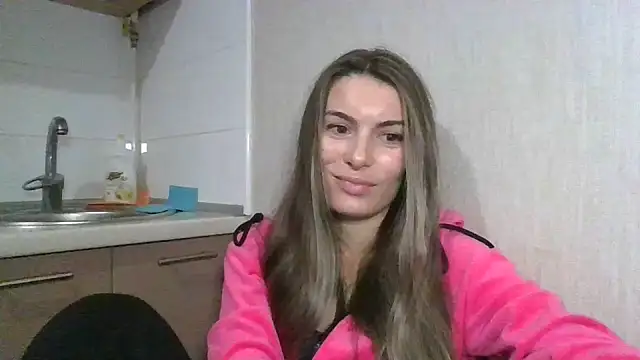 Snapshot of Carol-Rose chatting on 12/18/24, 08:36 Carol-Rose online show from 12/18/24, 08:36