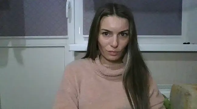 Snapshot of Carol-Rose chatting on 12/05/24, 05:33 Carol-Rose online show from 12/05/24, 05:33