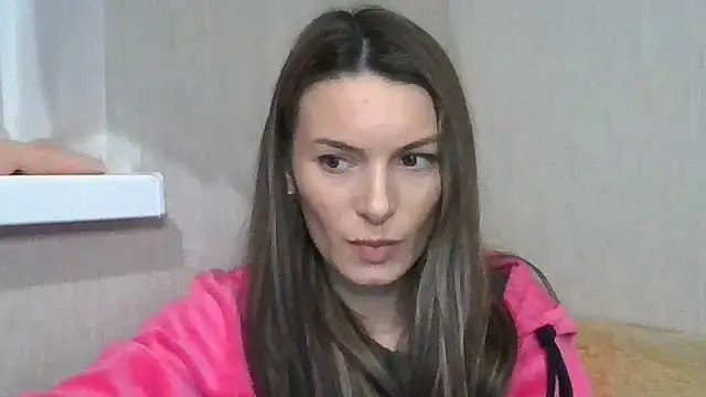 Snapshot of Carol-Rose chatting on 03/01/25, 08:32 Carol-Rose online show from 03/01/25, 08:32