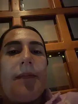 Hanna86 online show from 12/22/25, 11:27