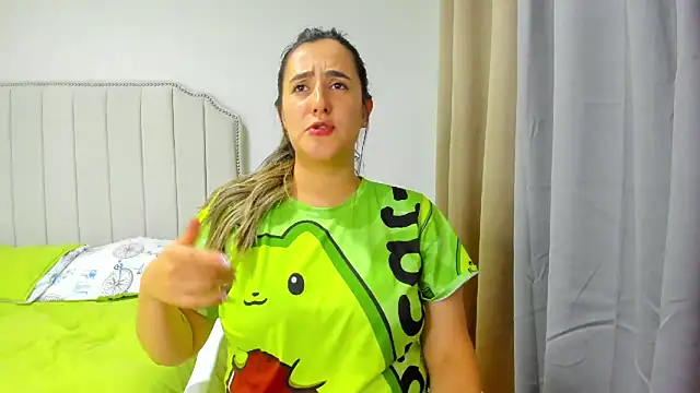 Hanna86 online show from 02/15/26, 12:44