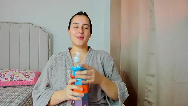 Hanna86 online show from 01/10/26, 04:02