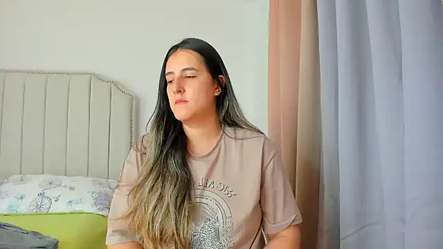 Hanna86 online show from 03/29/26, 01:35