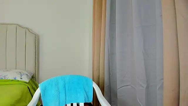 Hanna86 online show from 02/05/26, 04:36