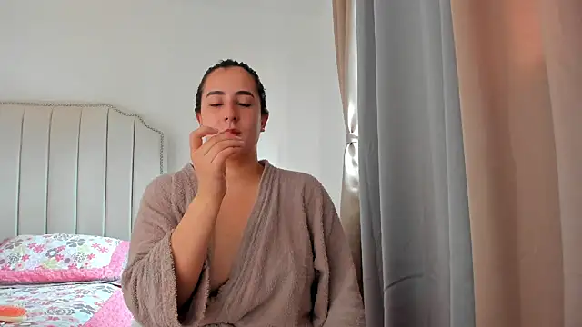 Hanna86 online show from 07/04/26, 06:12