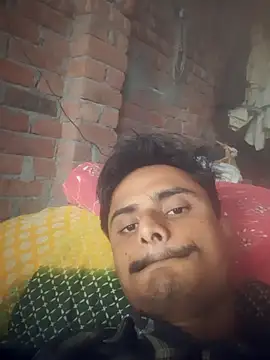 Snapshot of Vikashk2232232 chatting on 11/03/25, 02:50 Vikashk2232232 online show from 11/03/25, 02:50