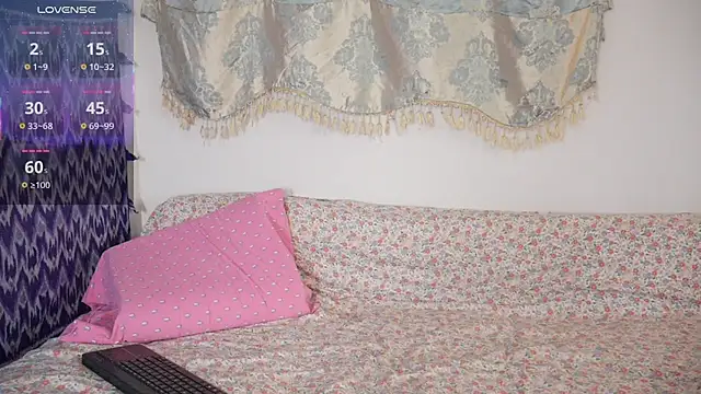 KathrynIvy online show from 04/14/26, 01:38