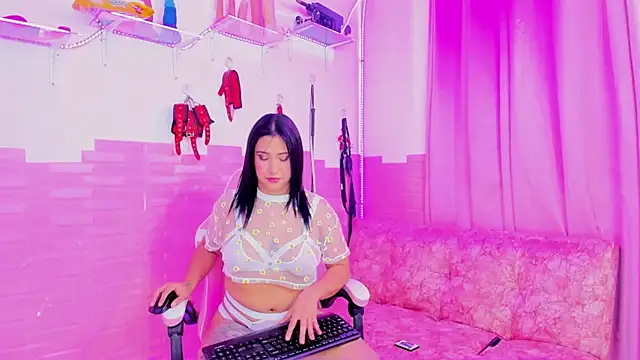 Hot nolimits top online show from 01/12/25, 07:21