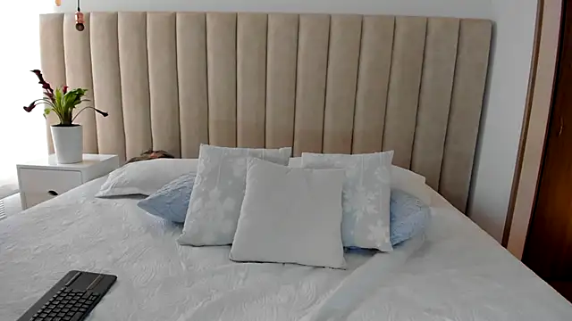 dara   online show from 02/18/25, 07:30