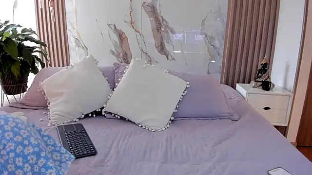 dara   online show from 03/29/26, 07:48