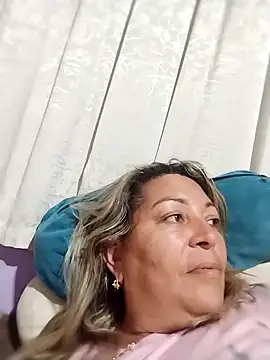 marie olsenhot online show from 10/29/25, 11:03