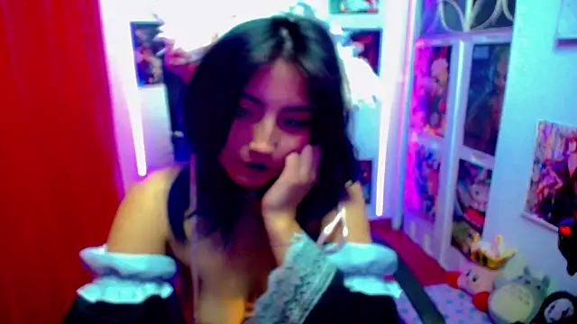 Snapshot of akai_krazna chatting on 02/08/25, 11:22 akai krazna online show from 02/08/25, 11:22