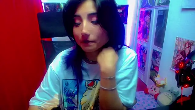 Snapshot of akai_krazna chatting on 01/22/25, 11:45 akai krazna online show from 01/22/25, 11:45