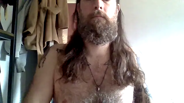 Thrillhouse online show from 10/31/25, 03:08