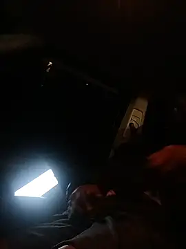 Snapshot of Annonymous607 chatting on 11/03/25, 01:37 Annonymous607 online show from 11/03/25, 01:37