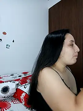 Angeelus2 online show from 11/30/25, 02:12