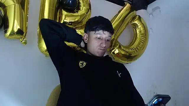 Tamarahryan online show from 12/19/25, 03:25