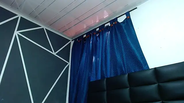 Tamarahryan online show from 10/08/25, 01:23