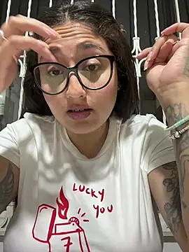 croftsmila online show from 04/09/26, 11:55