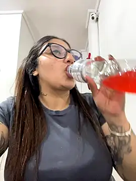 croftsmila online show from 12/03/25, 01:06