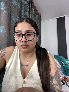 croftsmila online show from 02/27/26, 11:37