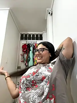 croftsmila online show from 11/04/25, 10:57