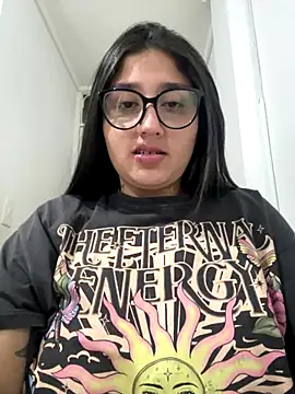 croftsmila online show from 10/19/25, 03:09