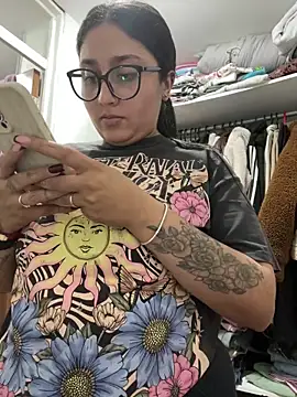 croftsmila online show from 01/31/26, 11:47